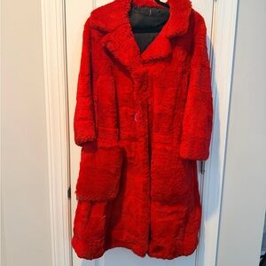 Bergdorf Goodman Vibrant Red Real Fur Coat. Size L. Retro Bracelet Sleeve Detail